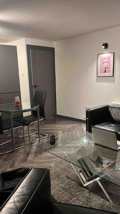 Barnton Apartment เอดินบะระ ภายนอก รูปภาพ